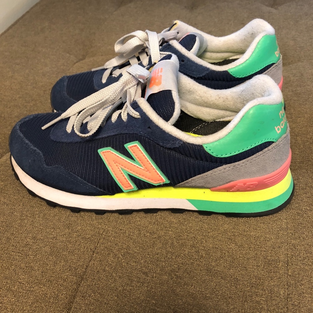 Pre-owned Women’s New Balance sneakers